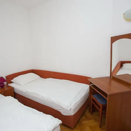 Apartment Ankora *