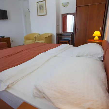 Apartment Ankora Tucepi