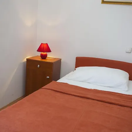 Apartment Ankora *