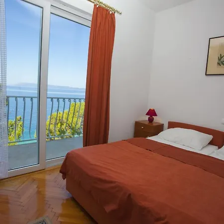 Apartment Ankora Tucepi